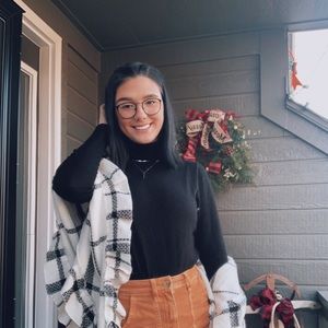 Meet your Posher, Camryn